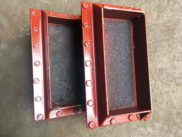 �Ҏ������۠����Ϛ⻯�壨300*150��